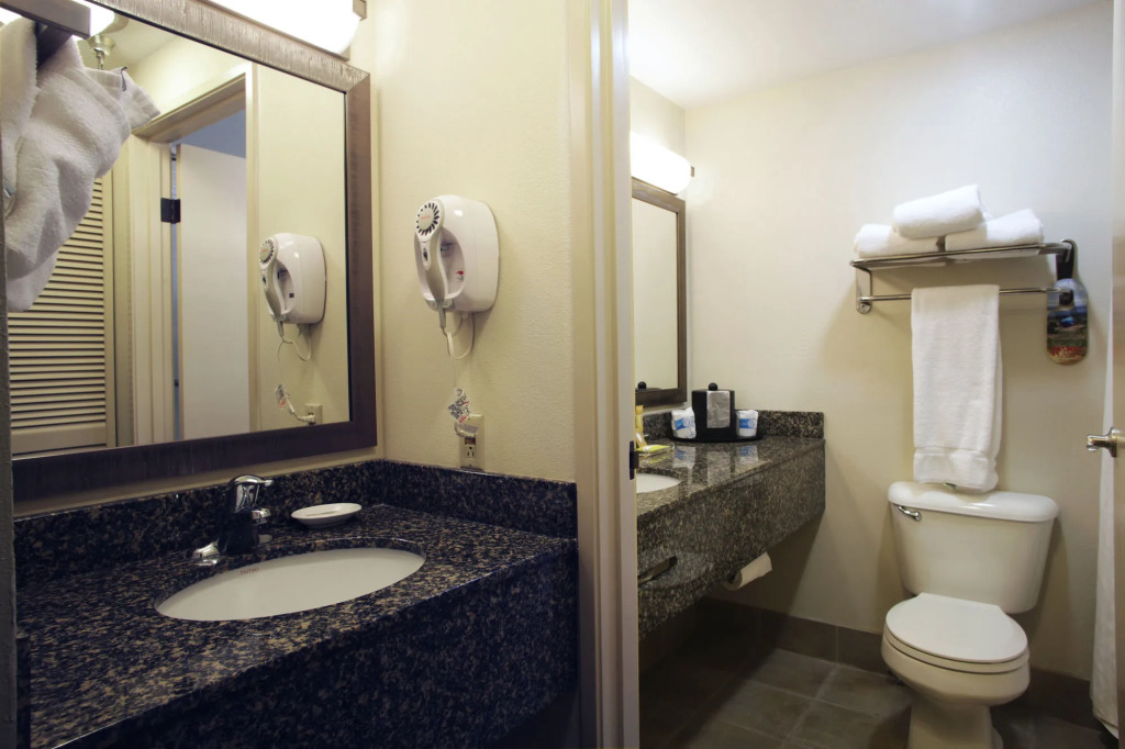 La Cuesta Inn, BW Signature Collection