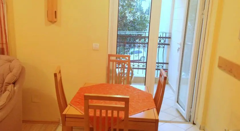 Montesa Apartments