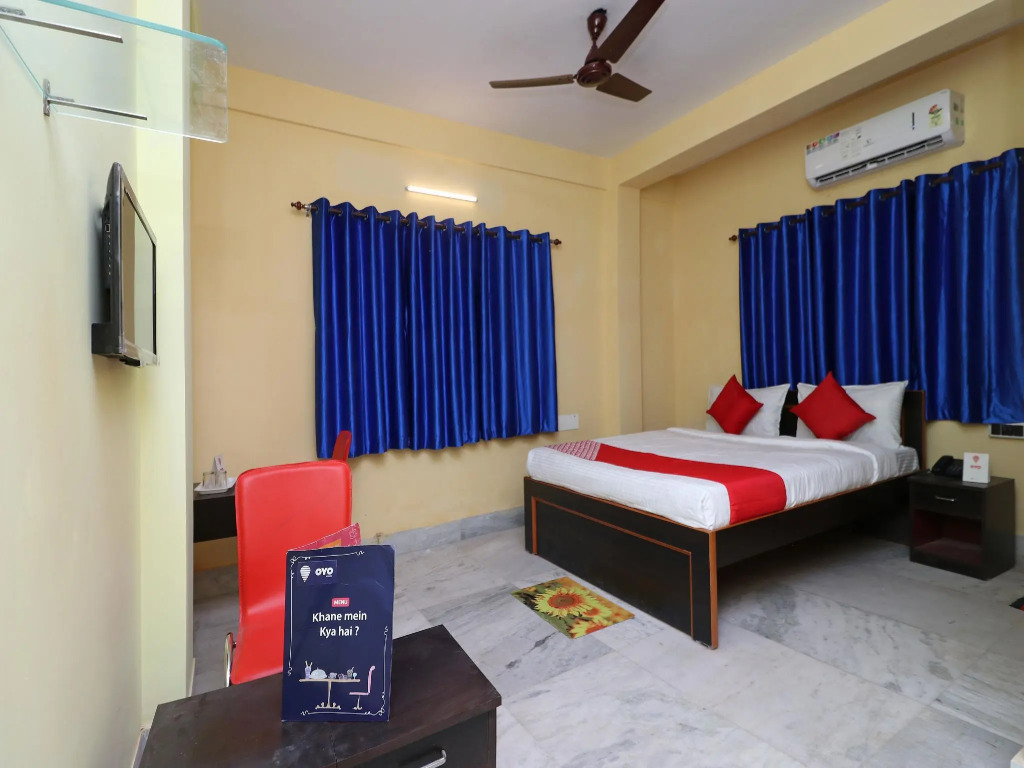 OYO 11530 Maa Tara Guest House