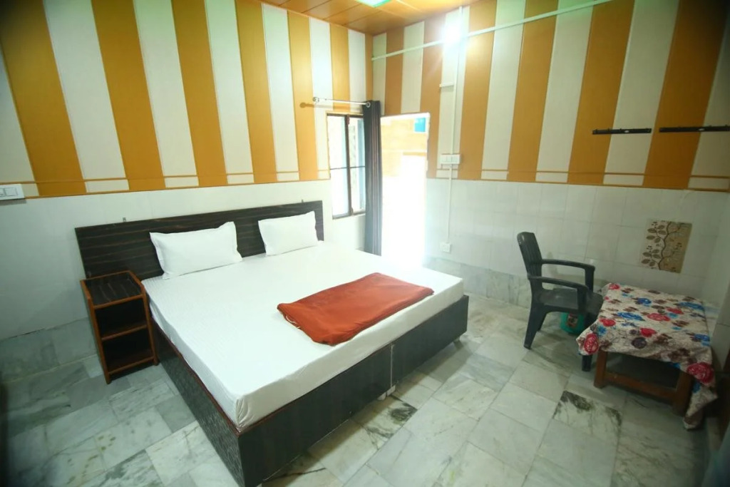 Triveni Guest House