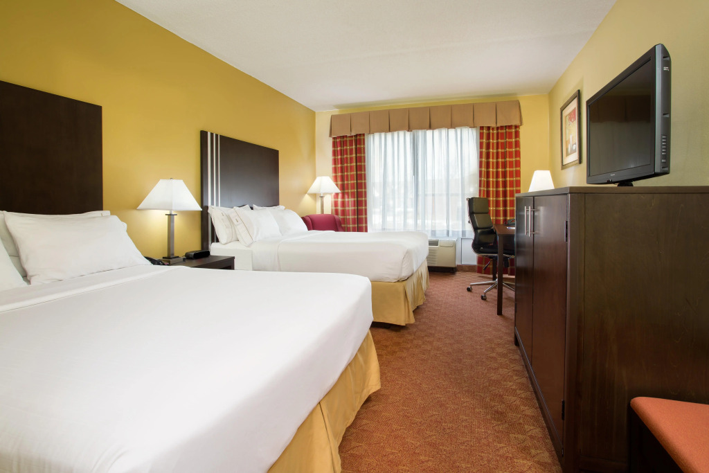 Holiday Inn Express & Suites Richmond by IHG