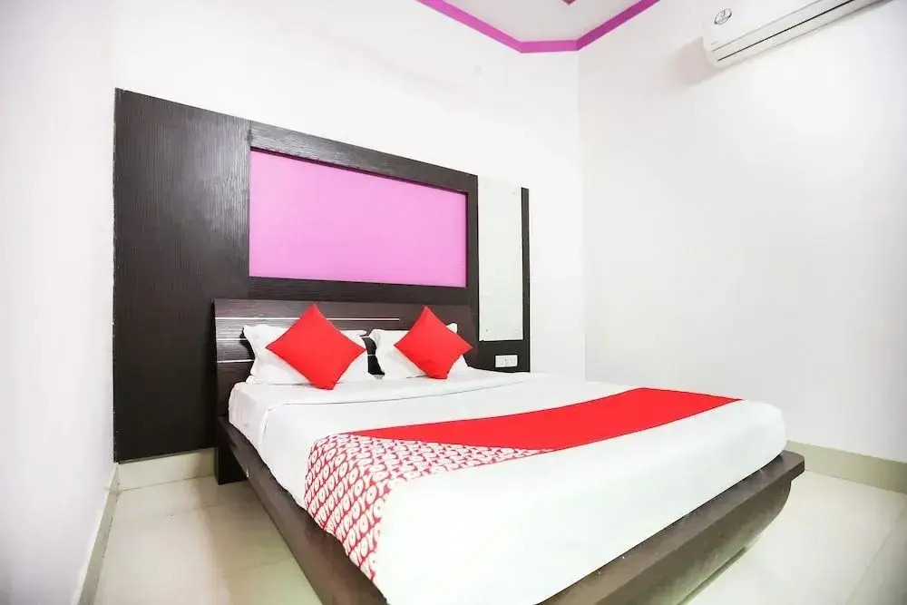 Azad Garden by OYO Rooms