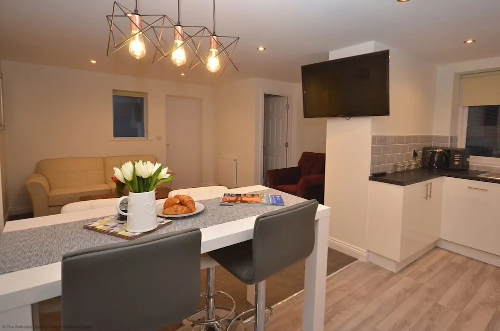 2 St Catherines Apartments