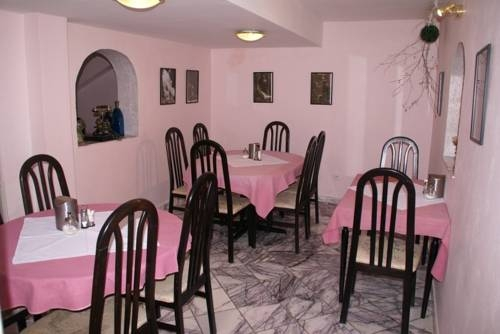 Hotel Petra Garni