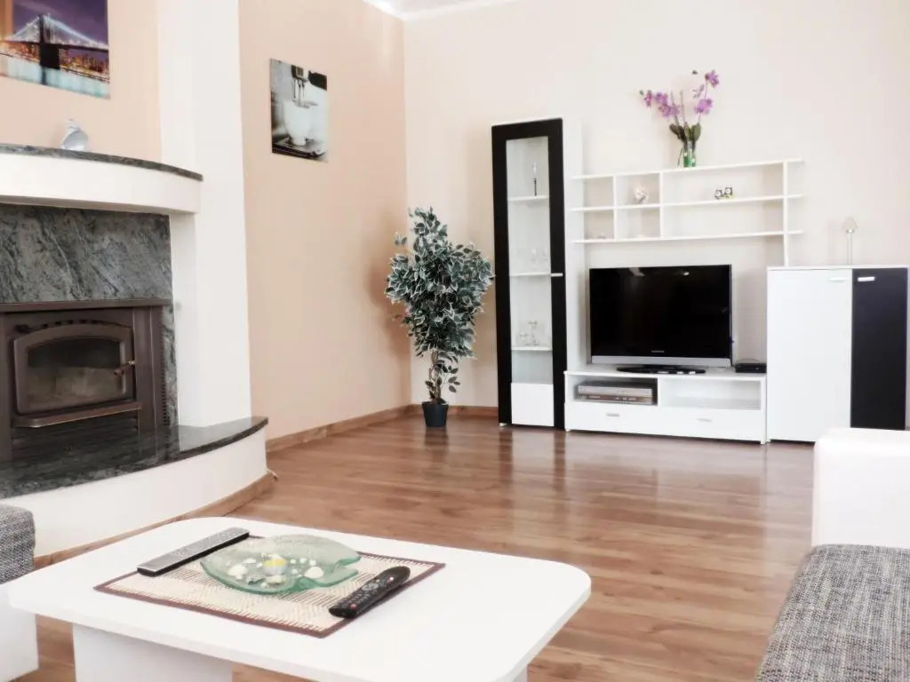 Apartment Stipe