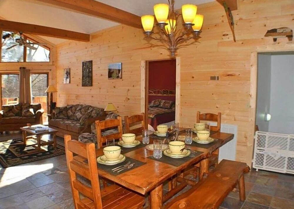 A Honeybear Hideaway