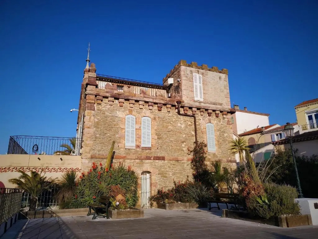 Hotel LEscapade