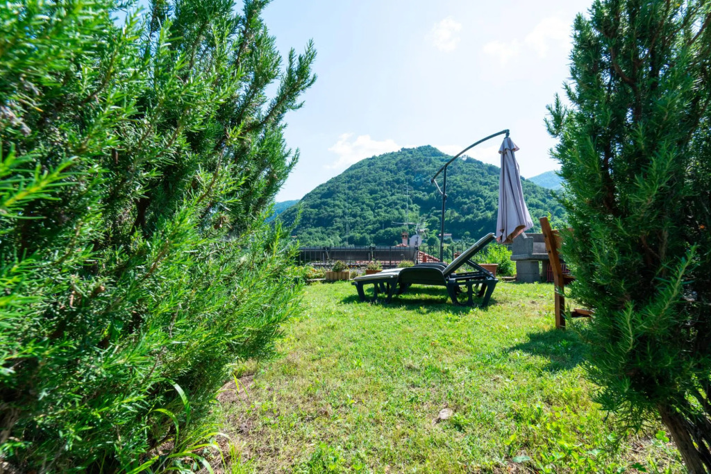 Ca del Doss con Giardino by Wonderful Italy