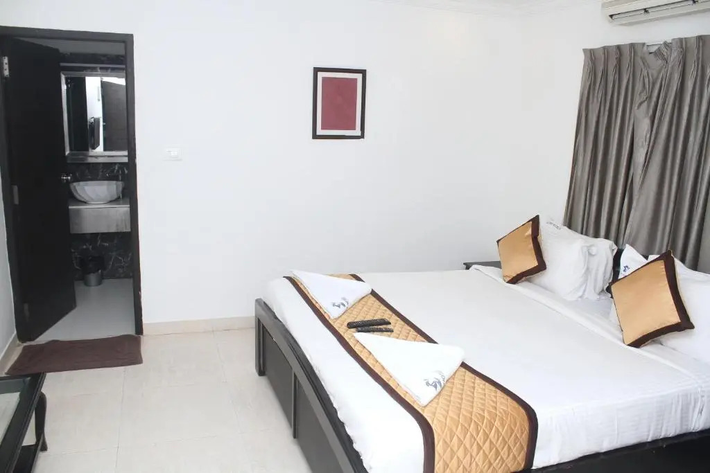 Skyry Residency