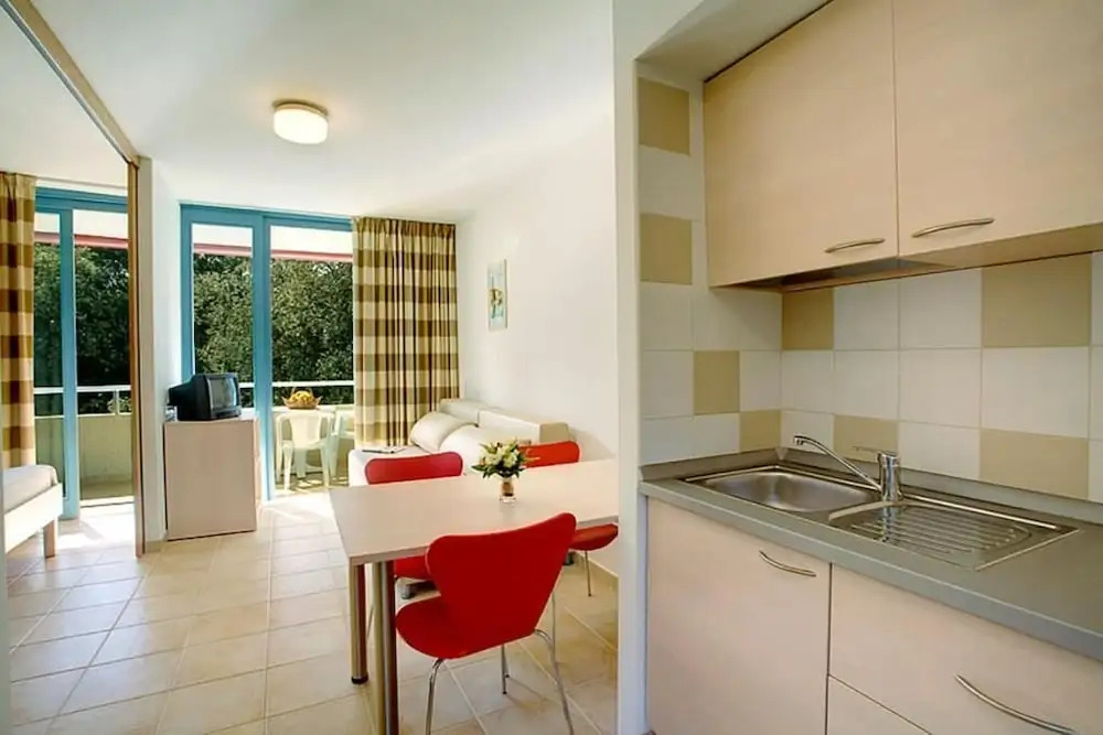 Albatross Mobile Homes on Solaris Camping FKK-Naturist