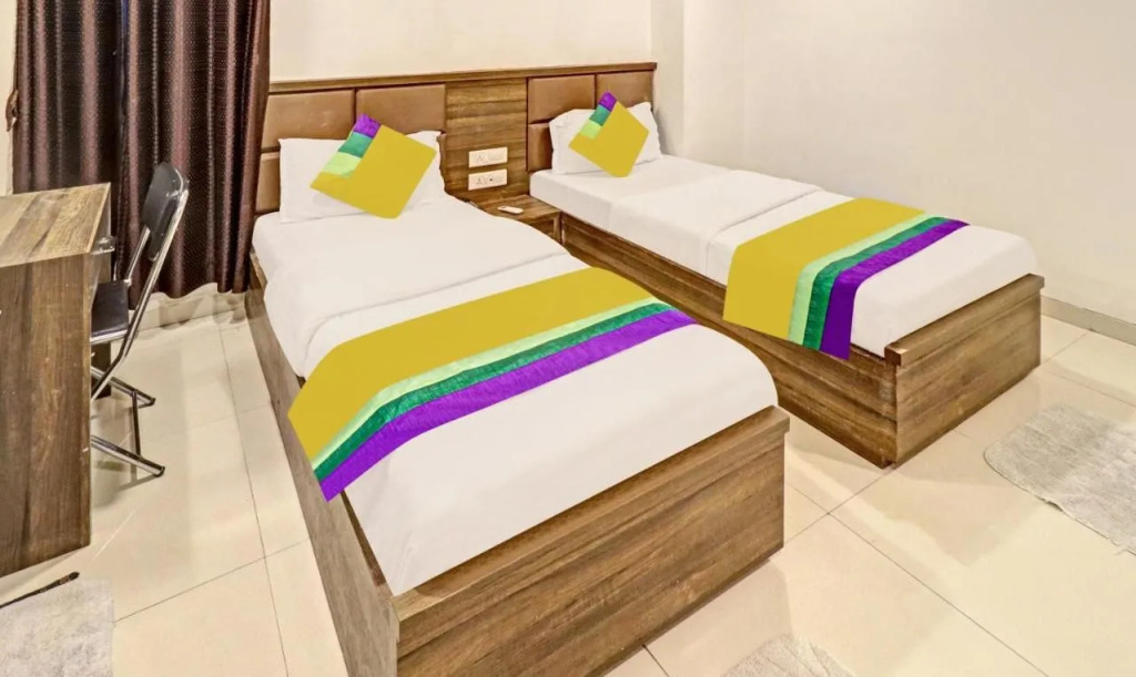 Itsy By Treebo - Radhe Residency