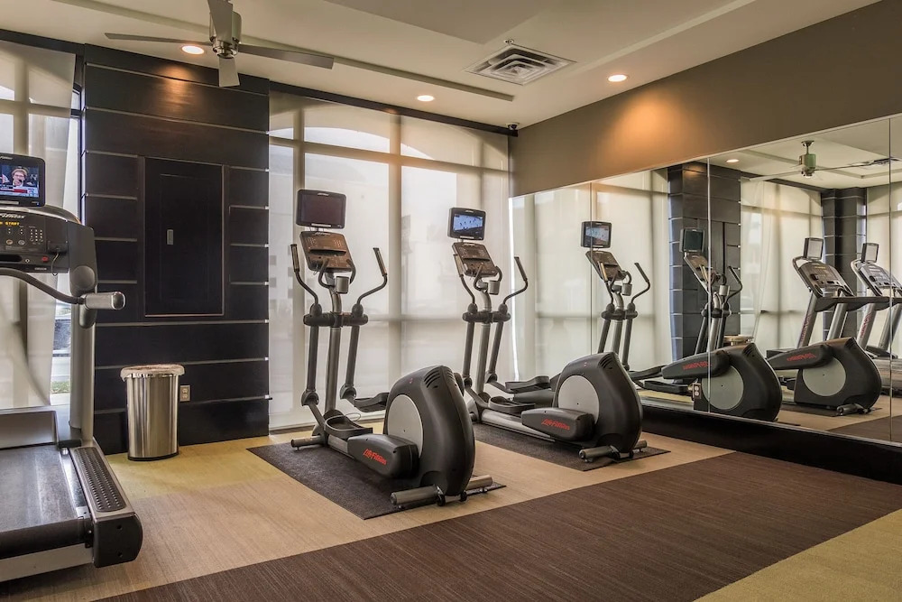 1 BR Apt near Downtown with Laundry by Frontdesk