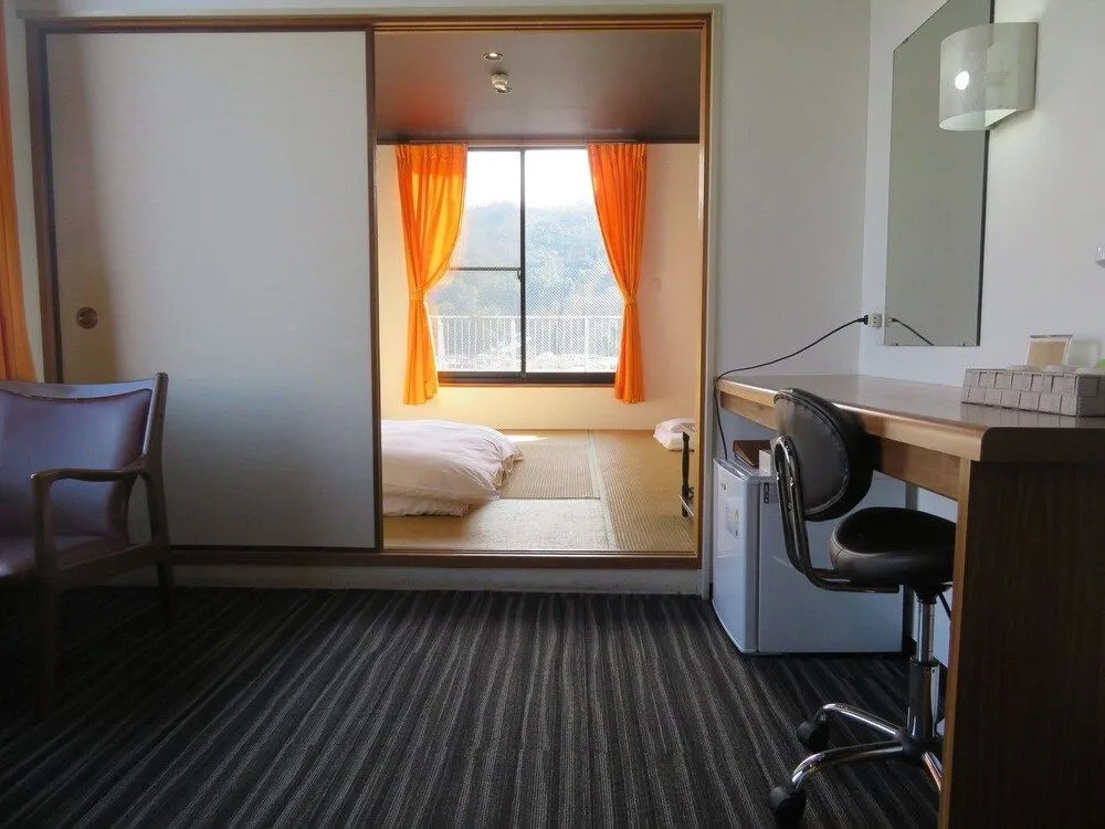 Tsuyama Grand Hotel
