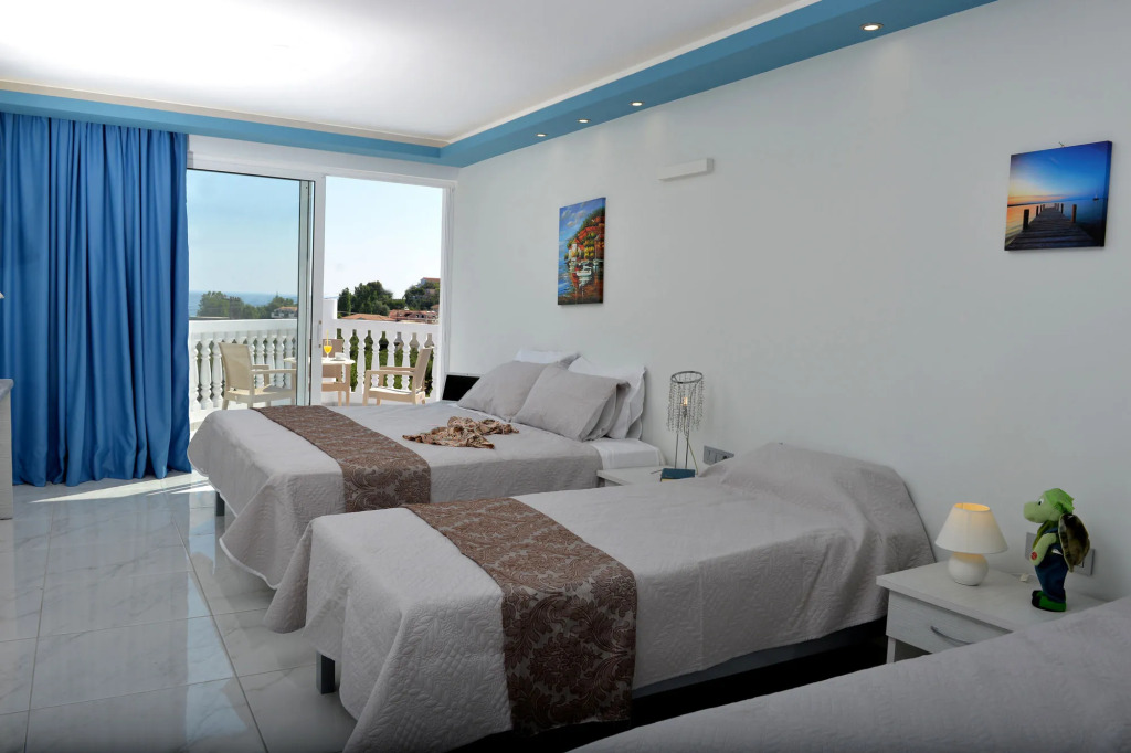 Callinica Hotel