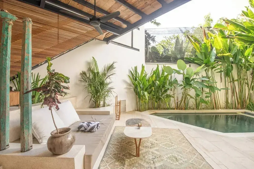 Stylish 1-BR Villa with Pool, 800m to Echo Beach