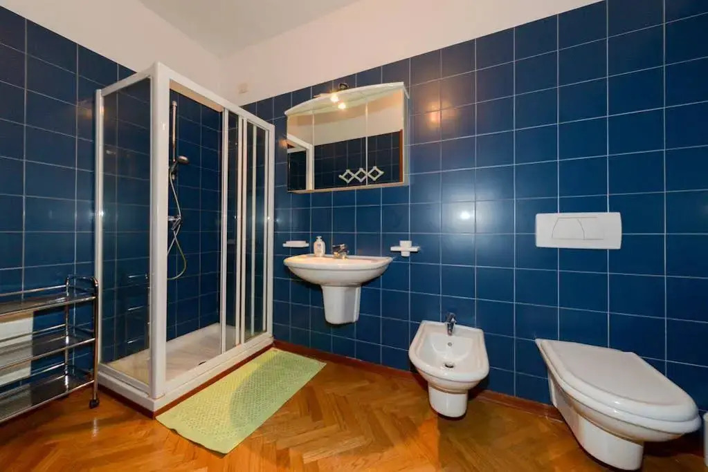 Antares Apartments