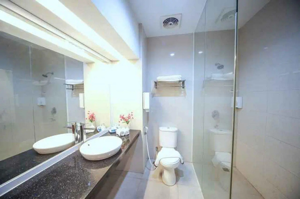 New Hollywood Pekanbaru Hotel