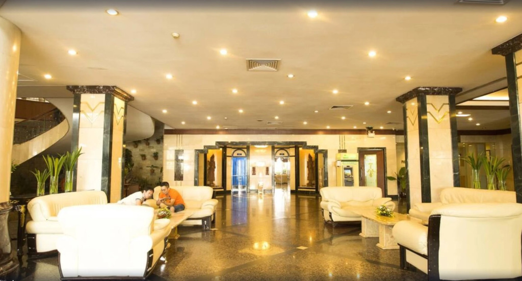 Club Excellence By Phnom Penh Hotel