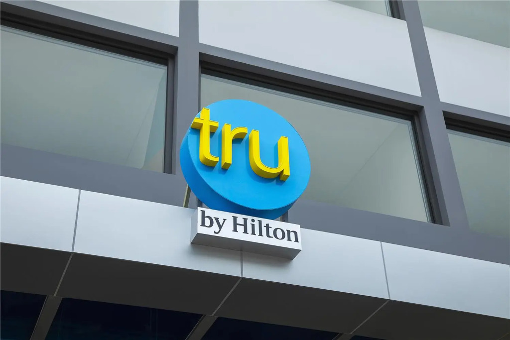 Tru by Hilton Ha Long Hon Gai Centre