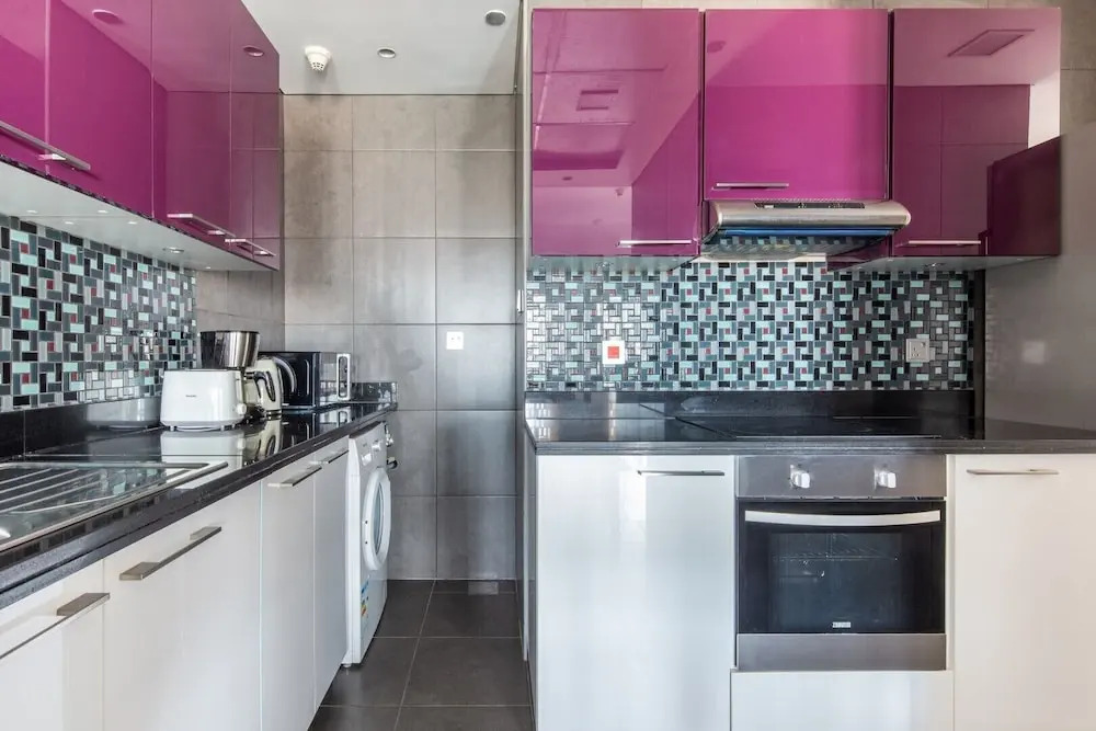Supreme 2BR Apartment - Cosmopolitan Living in Dubai Marina!