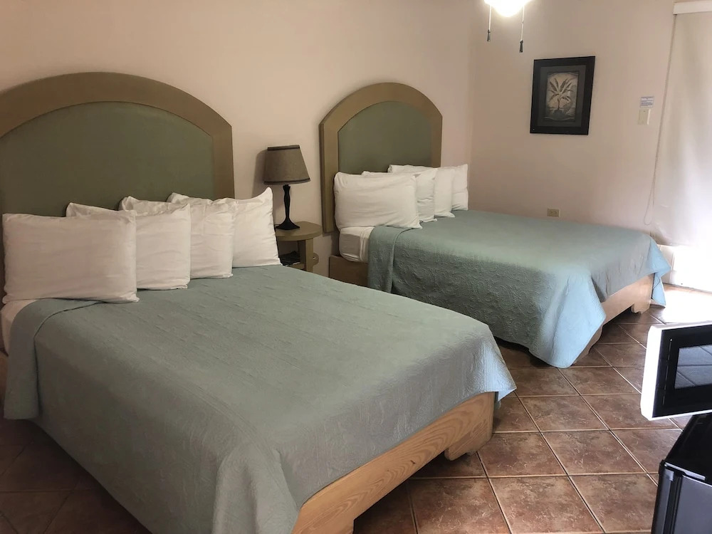 Luquillo Sunrise Beach Inn