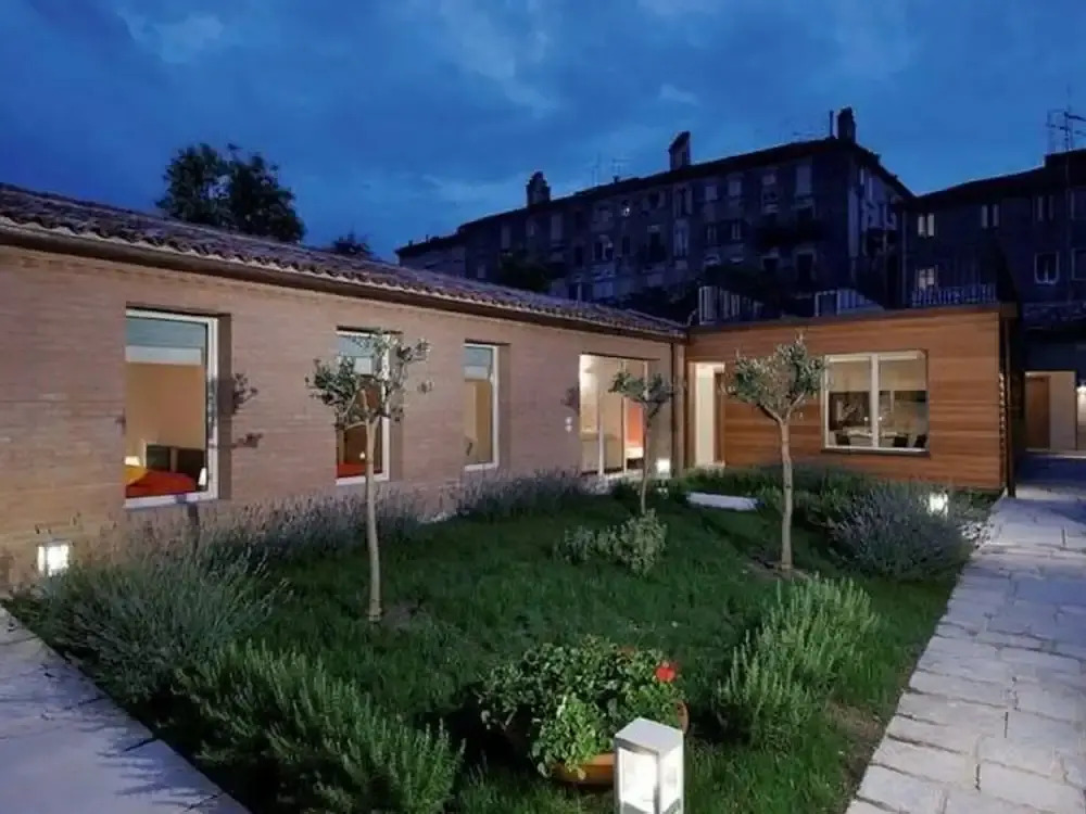 A Designer Apartment in a Residence With a Garden in the Centre of Venice