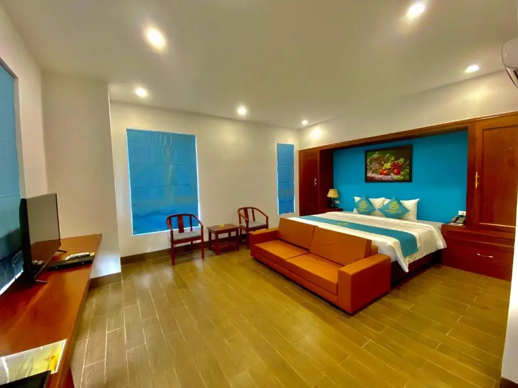 Royal Khanh Hotel
