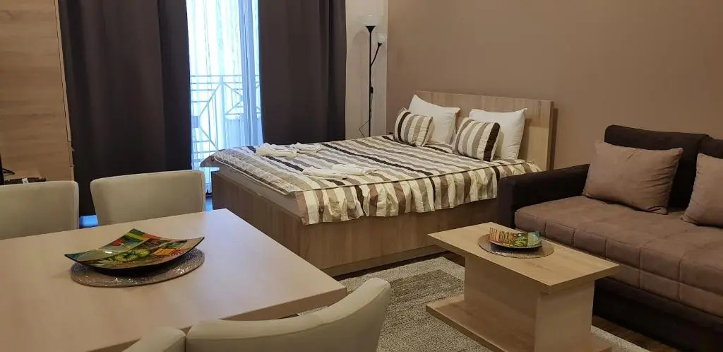 Shining Apartment Milmari M11