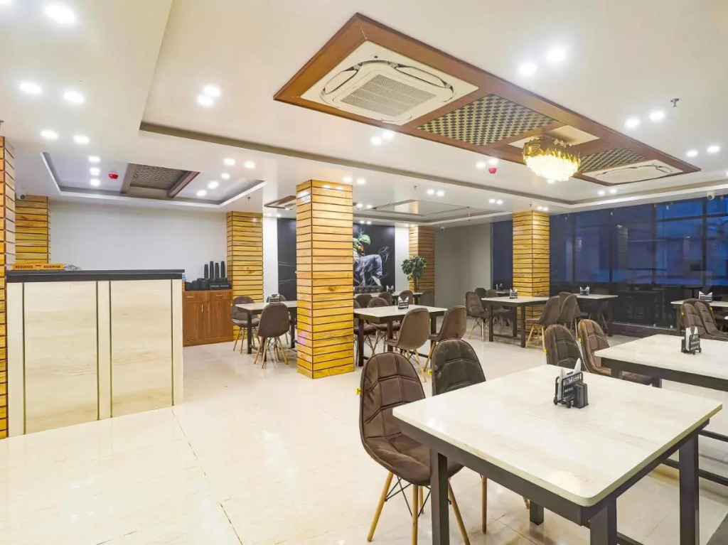 Fabhotel Palash