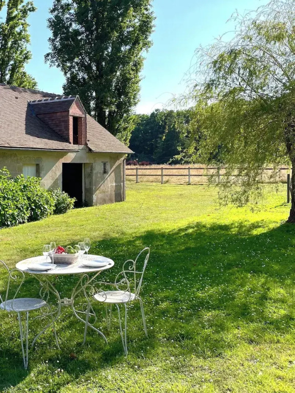 Maison piscine & tennis partagés