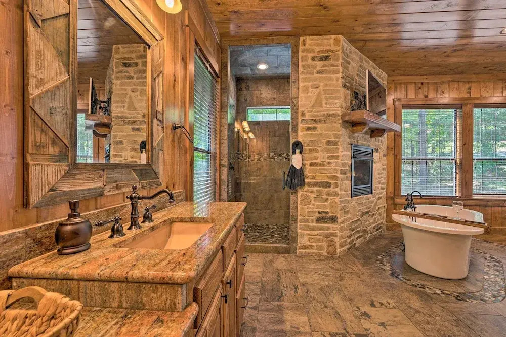 Catcha Fallin Star - 2 Bedroom Suites & Fire Pit