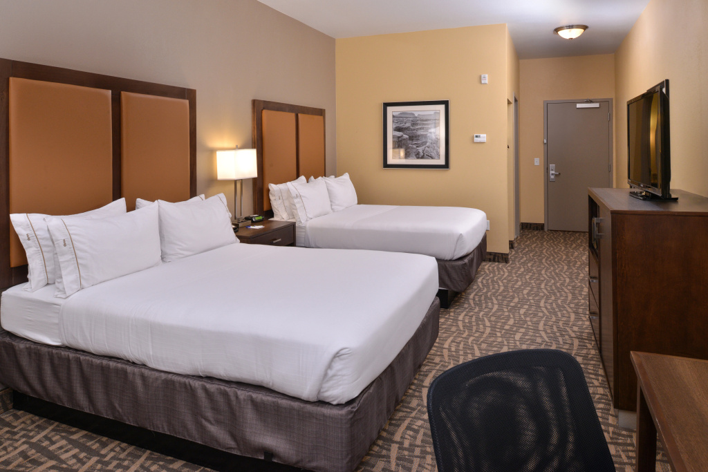 Holiday Inn Express & Suites Page - Lake Powell Area by IHG