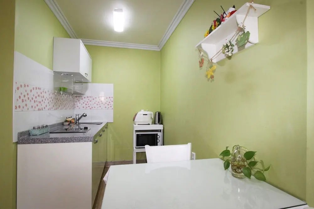 Yellow star Pension