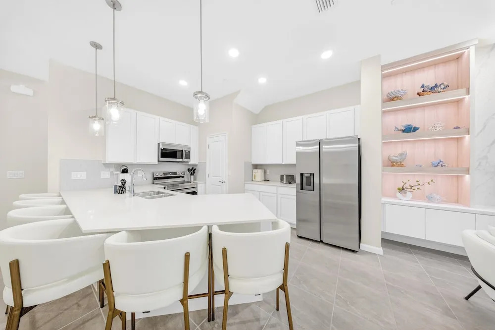 NEW 5bd/5ba Townhome Near Seaworld