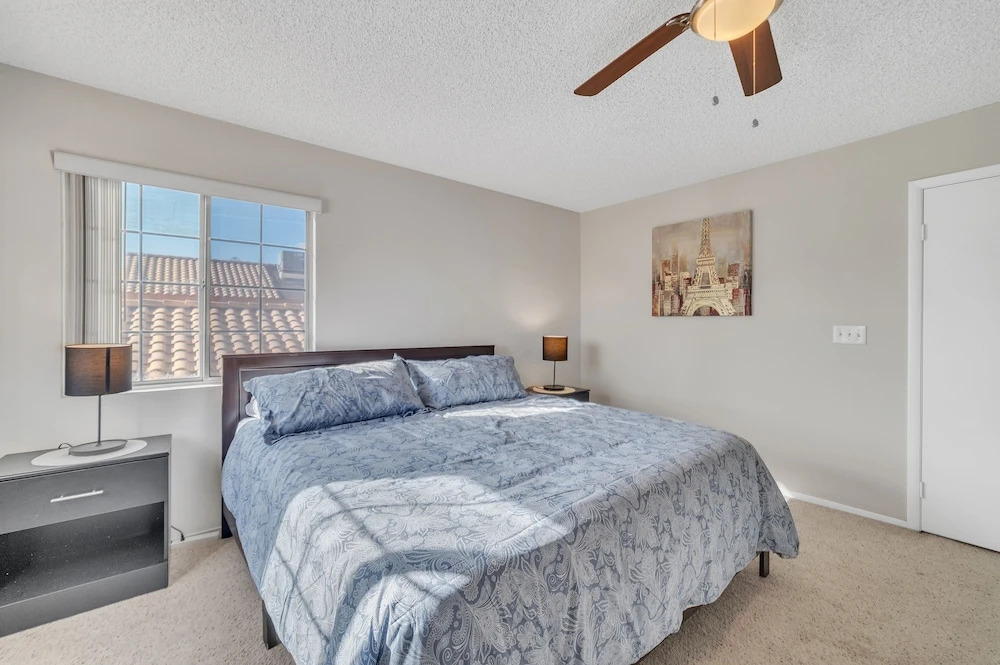 Las Vegas Oasis With Sparkling Pool 3 Bedroom Home by Redawning