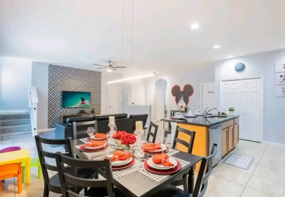 Gated Community, Amazing 4/3 Vacation Home With Private Pool Near Disney!!!