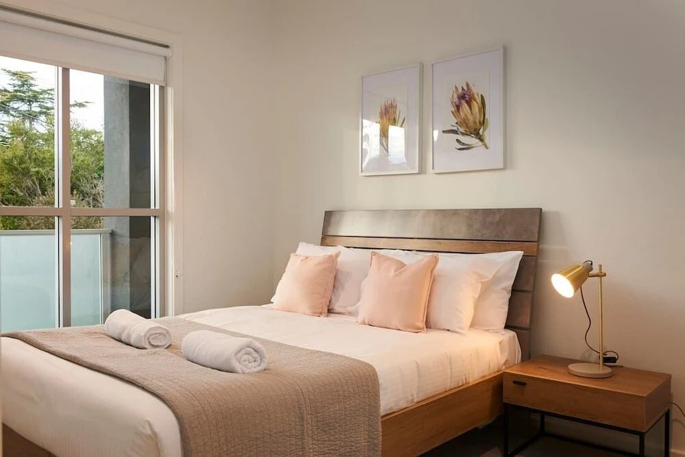 Cozy and Airy 1 Bedroom Flat