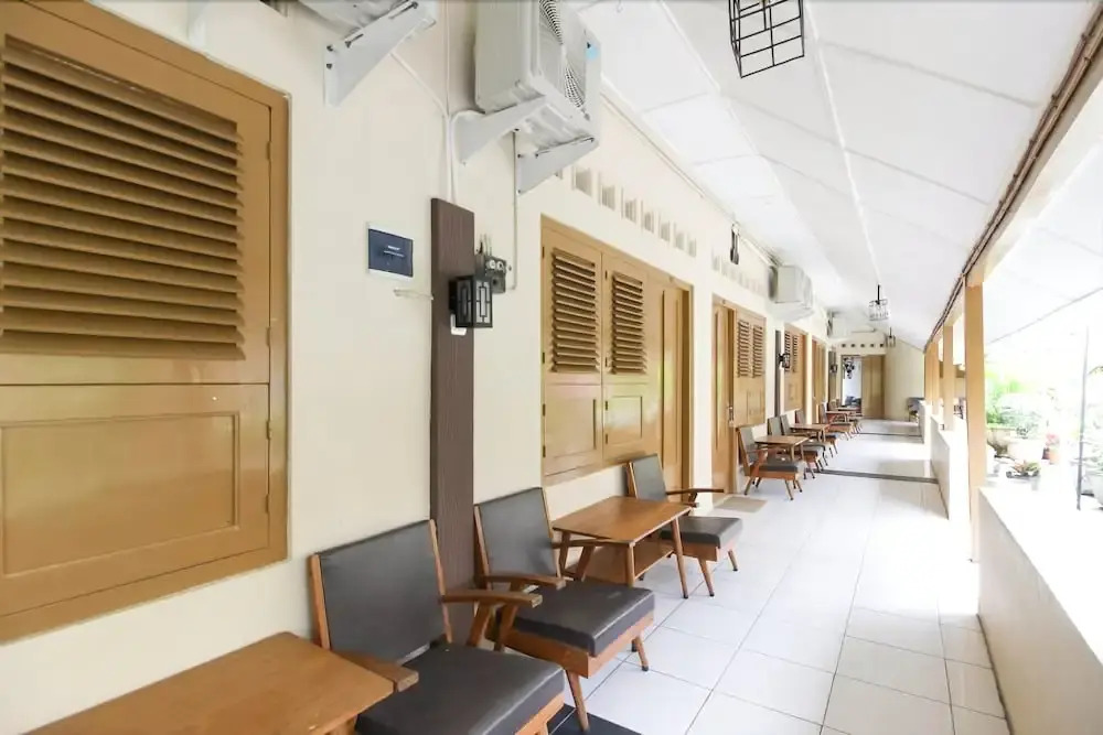RedDoorz near RS Sarjito Yogyakarta 2