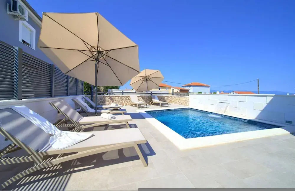 Villa QUARNARO with heated pool