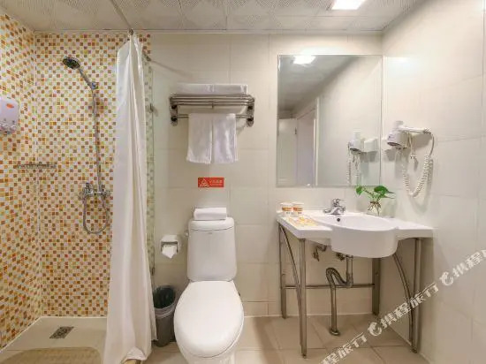 Home Inn (Wanshou Road Subway Station, Xi 'an Happy Forest Belt)