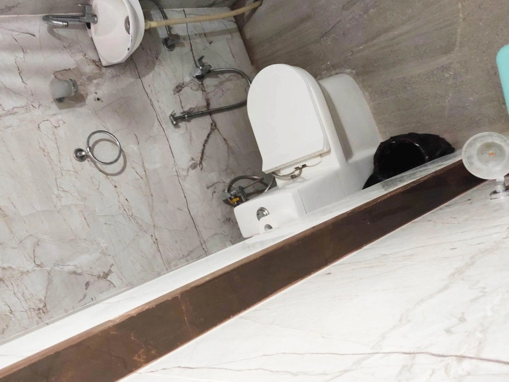Ira Homestay Mathura - Divine Spiritual Stay