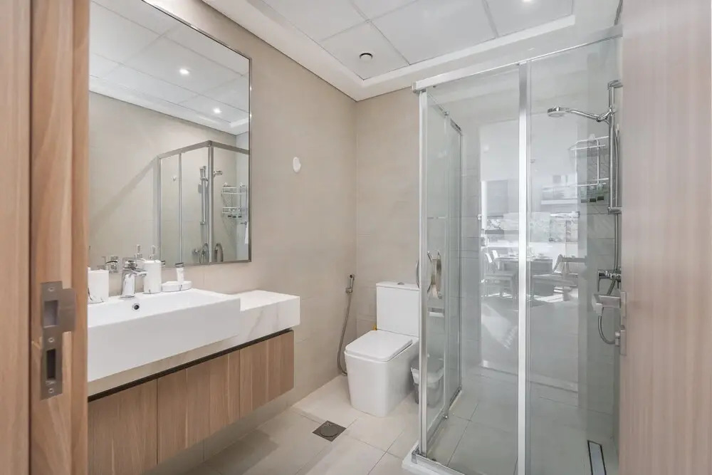 Indulging 1 Bedroom in Azizi Riviera 6