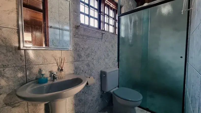 Seu Chalé na praia! SPA com Hidro Aquecida, Fogueira, Piscina, Bilhar
