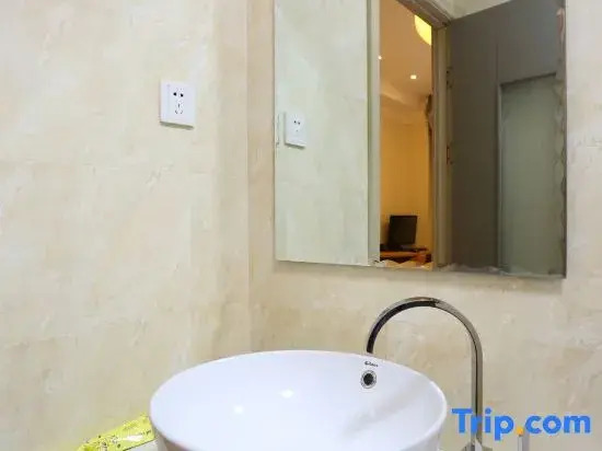 Tongtong Express Hotel