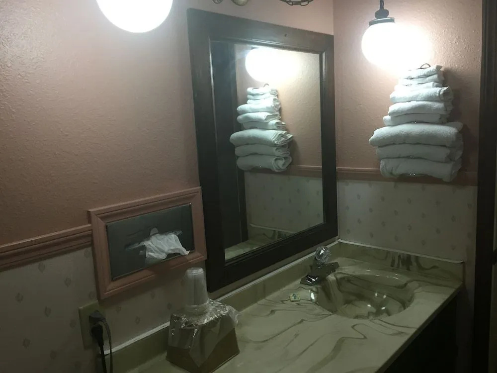 Carlin Villa Motel