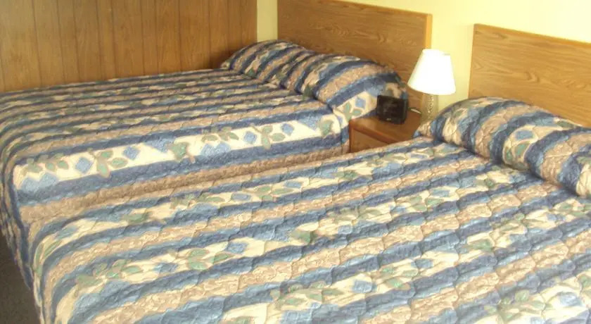 Pine Grove Motel