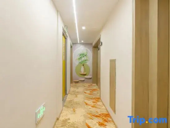 Yimei Xiyue Hotel (Linhai Xiaqiao Road)