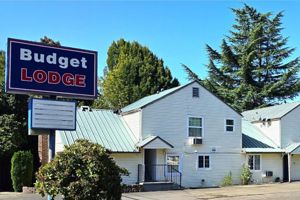 Budget Lodge by OYO Portland West