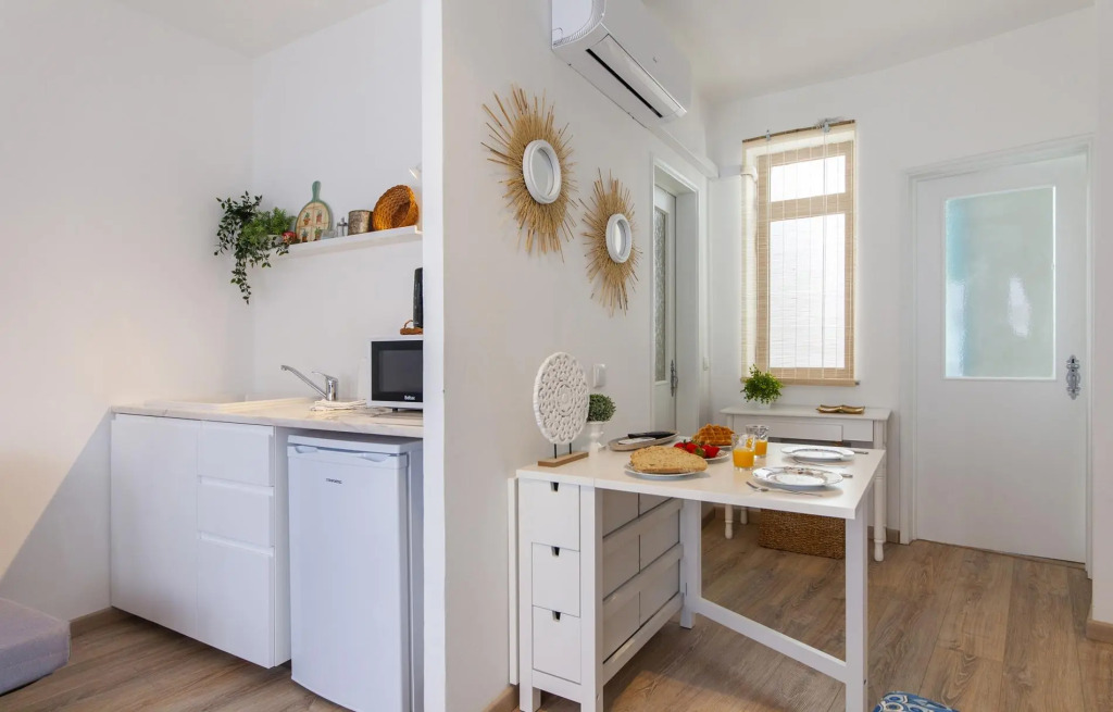 B48 - Olive Tree Street 2 Bed Apartement