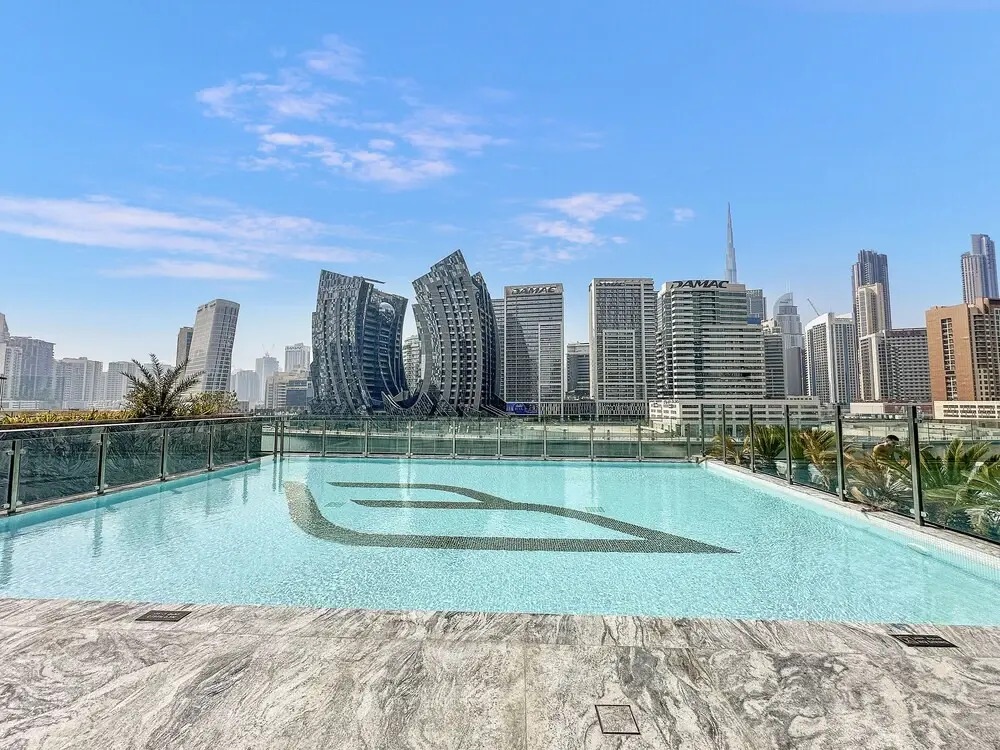 WelHome - Contemporary 1BR in Binghatti Canal & Burj Views